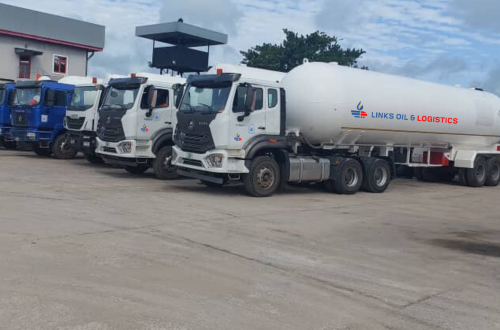 Trucks - Transportation Links oil and Logistics